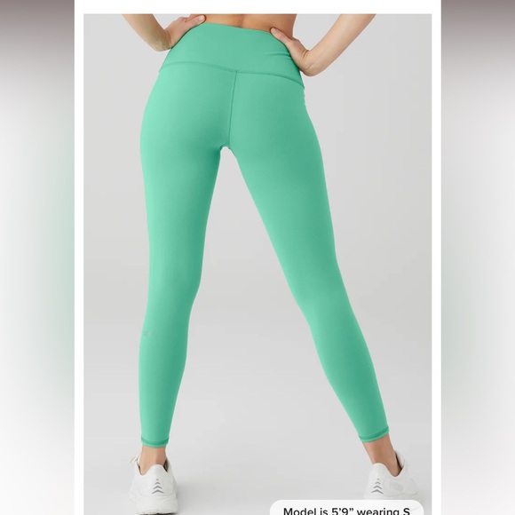 Brand New alo yoga Lettuce High-Waisted airbrush Leggings size L 7/8 - Picture 2 of 5